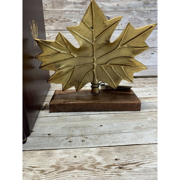 Broyhill Table Decor Gold Leaf Statue 7" × 8" Bookends Shelf Sitter Set Of 2 - Picture 2 of 4